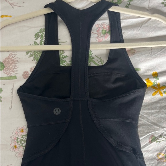 Lululemon Racerback Tank Top with Built In Bra - Picture 4 of 4